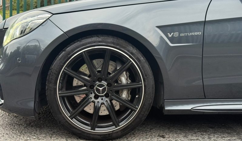 
								2014 Mercedes-Benz (W212) E63 5.5 V8 Bi-Turbo AMG Estate PANORAMIC-ROOF full									