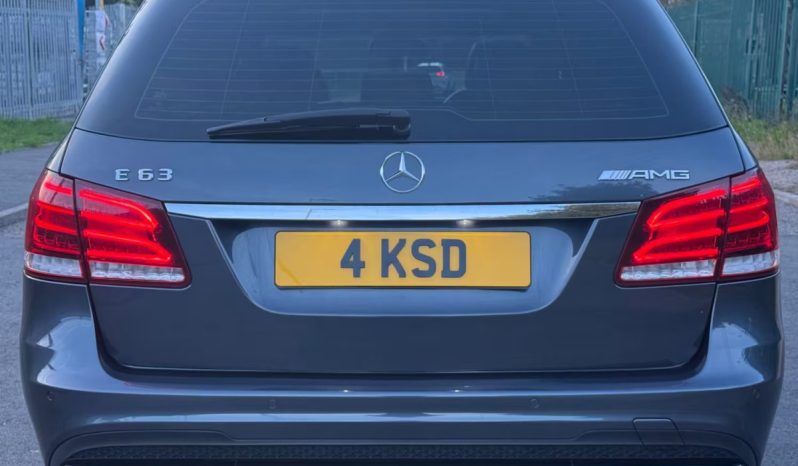 
								Mercedes-Benz E Class 2014 full									