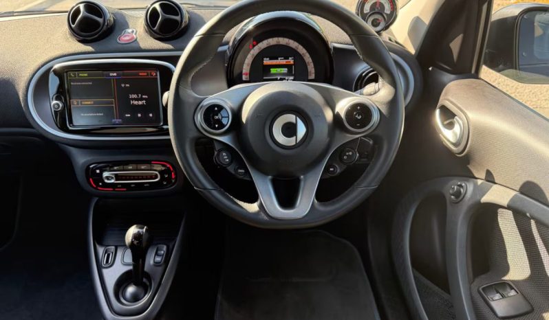 
								Smart ForFour 2021 full									