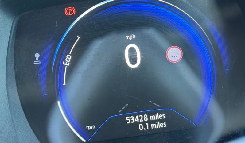 
								Renault Kadjar 2016 full									