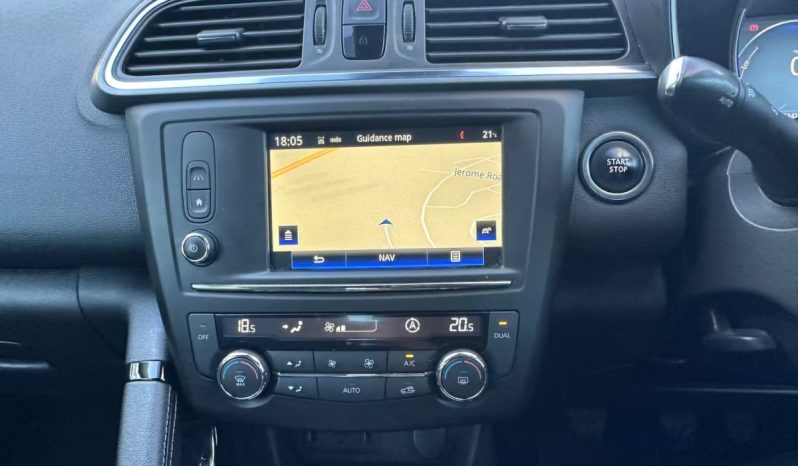 
								Renault Kadjar 2016 full									
