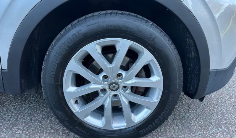 
								Renault Kadjar 2016 full									