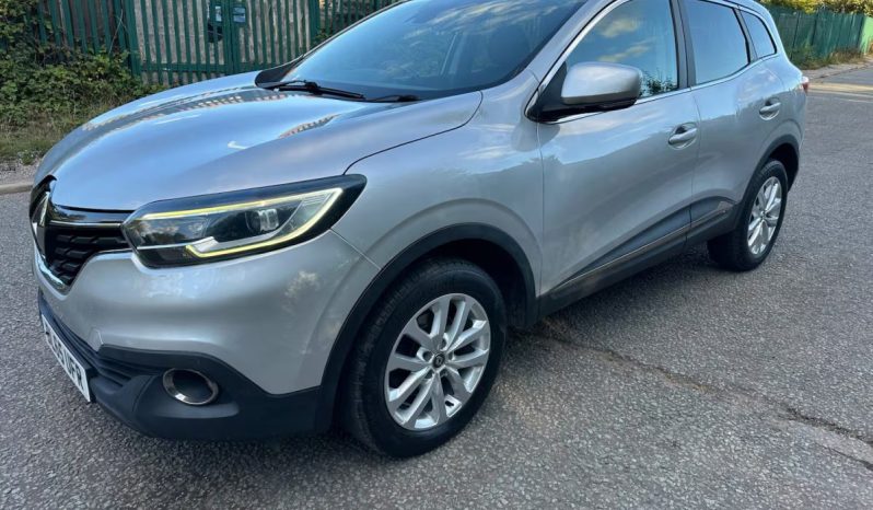 
								Renault Kadjar 2016 full									
