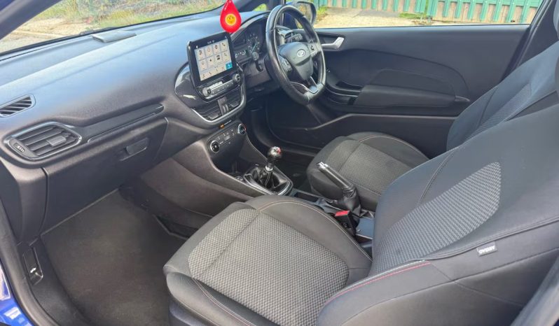 
								Ford Fiesta 2018 full									