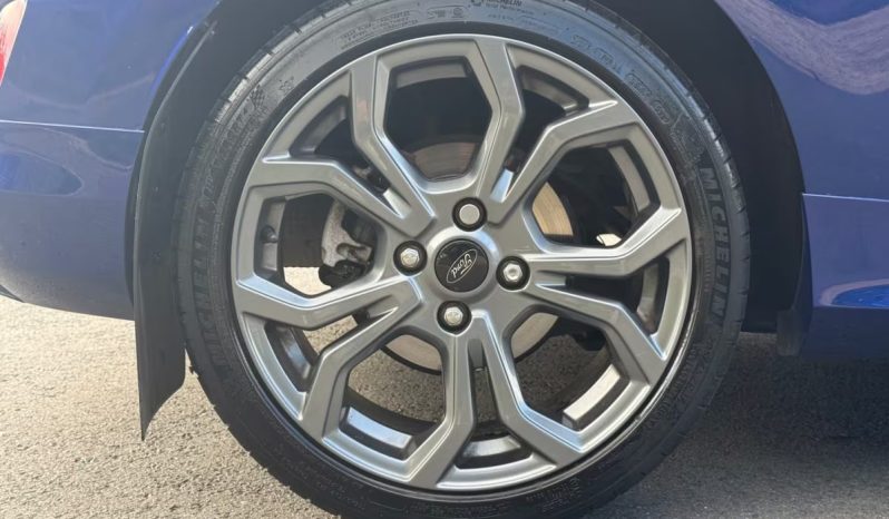 
								Ford Fiesta 2018 full									