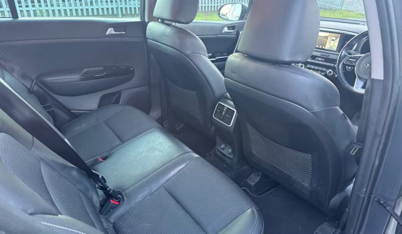 
								Kia Sportage 2019 full									
