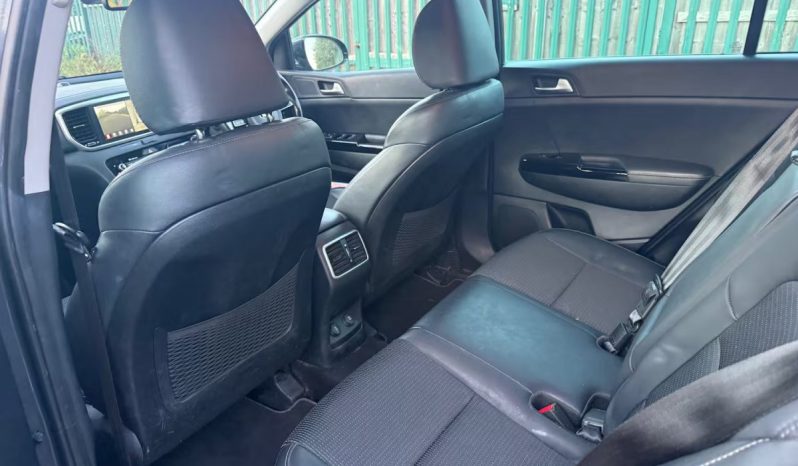 
								Kia Sportage 2019 full									