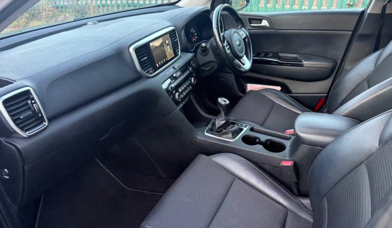 
								Kia Sportage 2019 full									