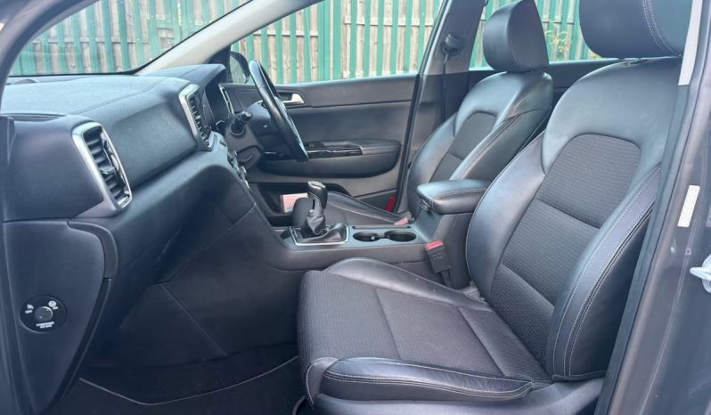 
								Kia Sportage 2019 full									