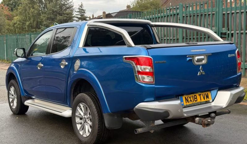 
								Mitsubishi L200 2018 full									
