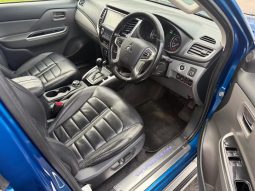 
										Mitsubishi L200 2018 full									