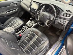 
										Mitsubishi L200 2018 full									
