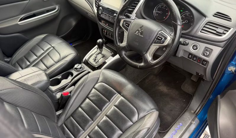 
								Mitsubishi L200 2018 full									
