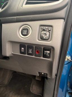 
										Mitsubishi L200 2018 full									