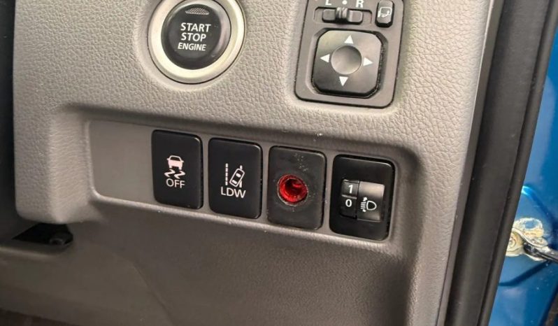 
								Mitsubishi L200 2018 full									