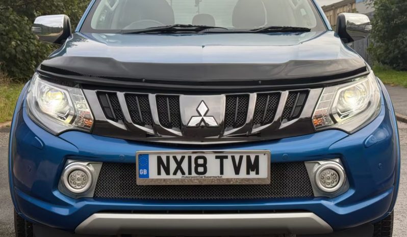 
								Mitsubishi L200 2018 full									