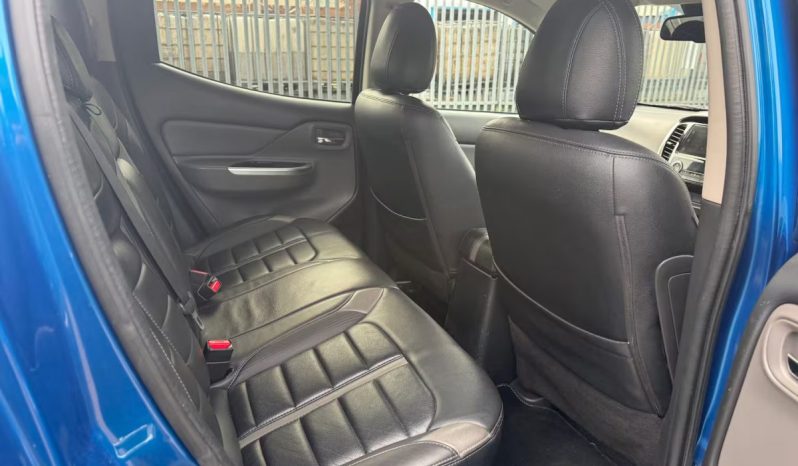 
								Mitsubishi L200 2018 full									