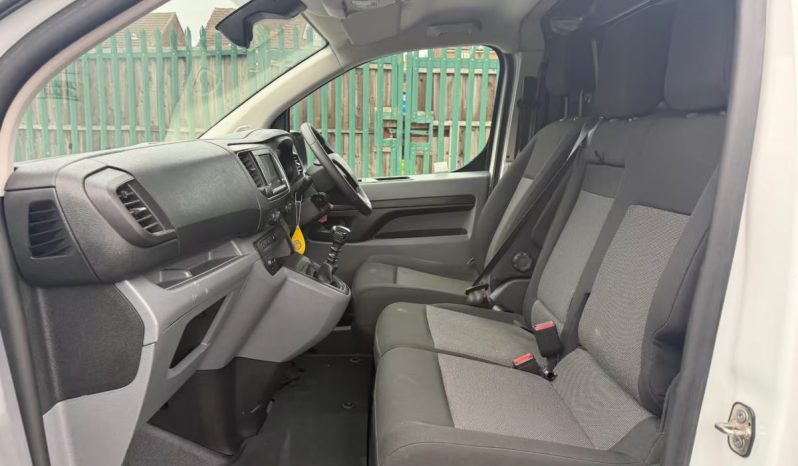 
								Citroen Dispatch 2022 full									